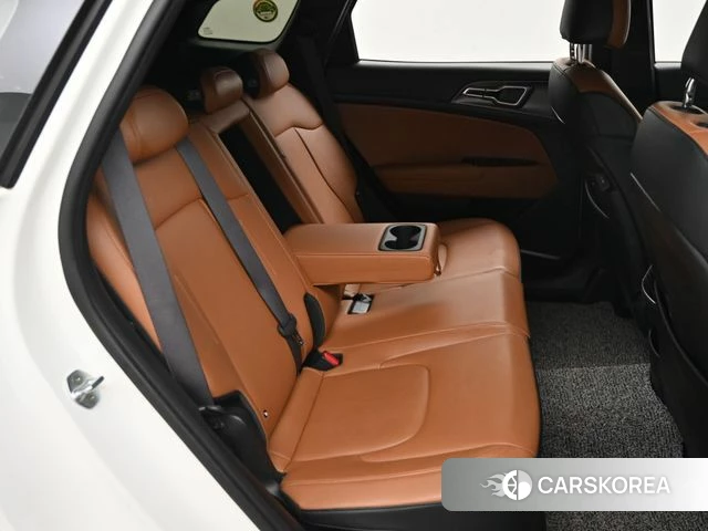 Kia Sportage 5th Generation Hybrid 2022 Белый из Кореи, фото 3