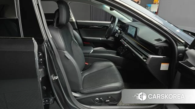 Hyundai Grandeur Hybrid (GN7) 2022 Серый из Кореи, фото 3
