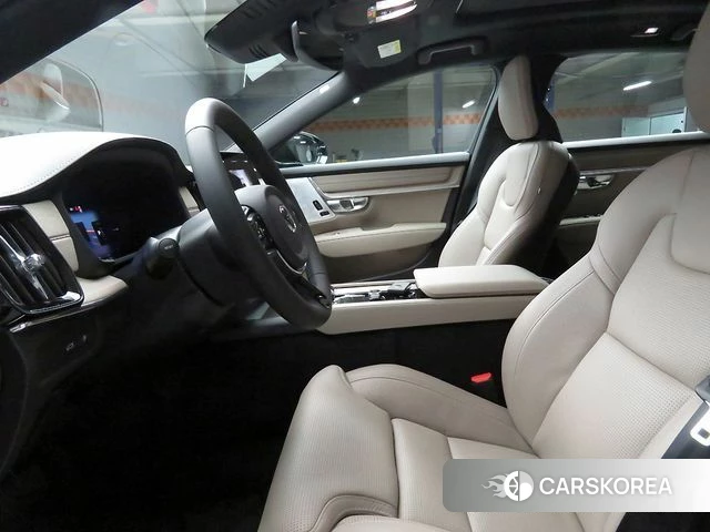 Volvo S90 2026 Черный из Кореи, фото 3