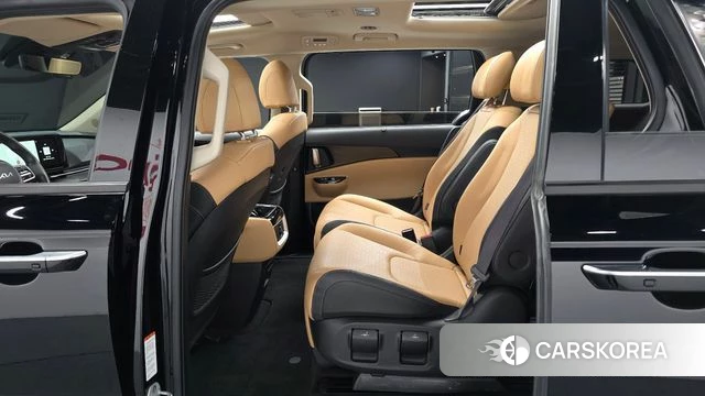Kia Carnival 4th generation 2022 Черный из Кореи, фото 3