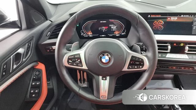BMW 1 Series (F40) 2024 Белый из Кореи, фото 3