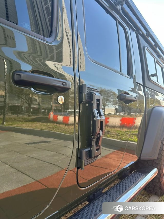 Jeep Gladiator (JT) 2021 Темно-зеленый из Кореи, фото 3