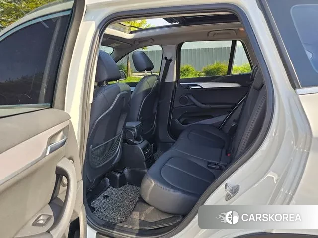 BMW X1 (F48) 2020 Белый из Кореи, фото 3