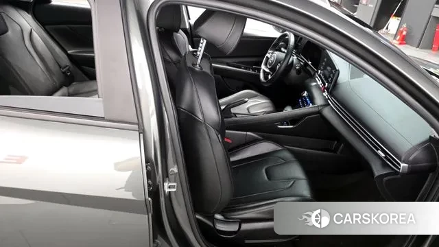 Hyundai Avante (CN7) 2022 Серый из Кореи, фото 3