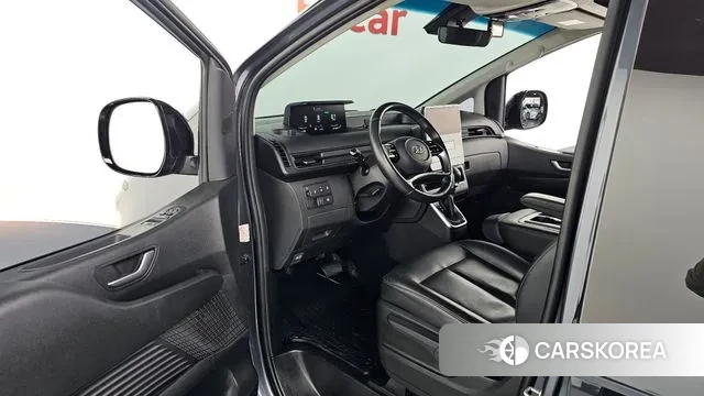 Hyundai Staria 2023 Серый из Кореи, фото 3