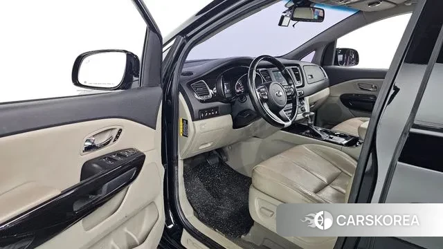 Kia The New Carnival 2018 Черный из Кореи, фото 3