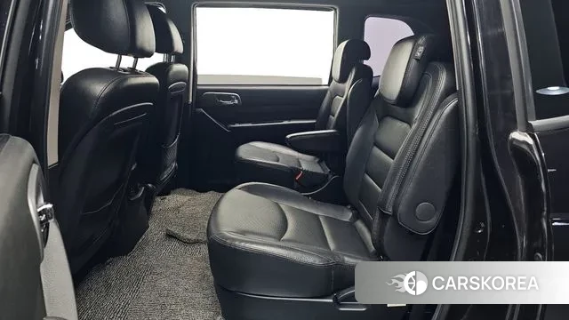 Ssangyong Korando Turismo 2018 Черный из Кореи, фото 3