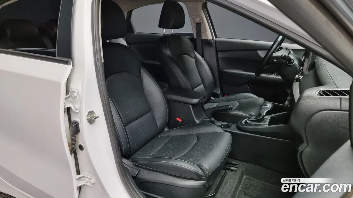 Kia Come New K3 2020 Белый из Кореи, фото 3