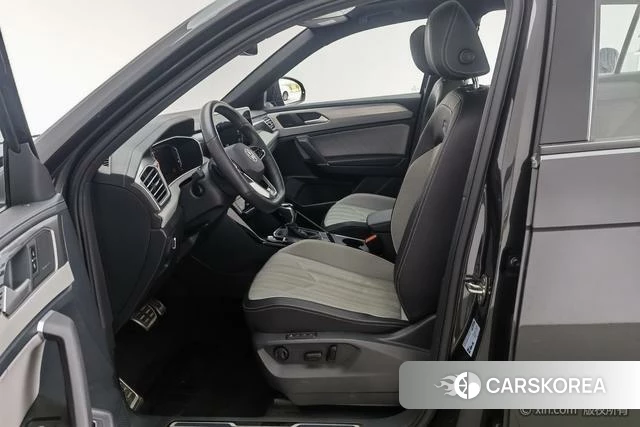 Volkswagen Tanyue 2023 Черный из Китая, фото 3