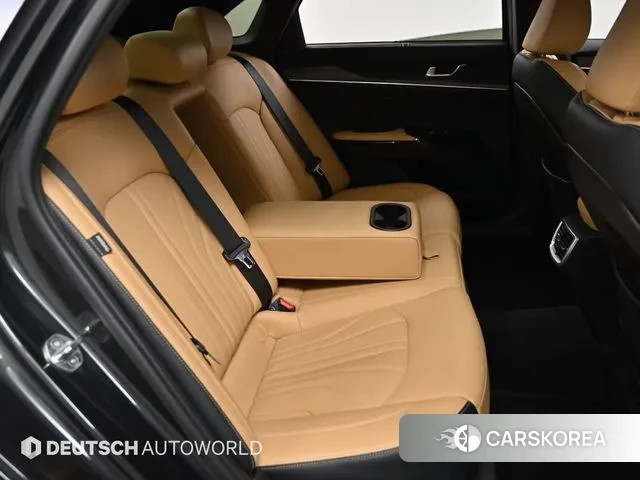 Kia K5 3rd generation 2022 Серый из Кореи, фото 3