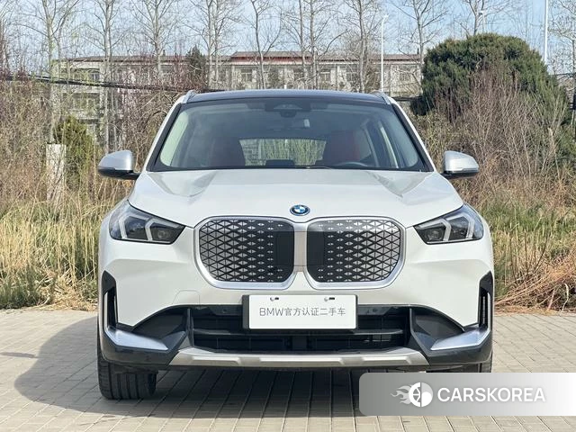 BMW iX1 2024 Белый из Китая, фото 3