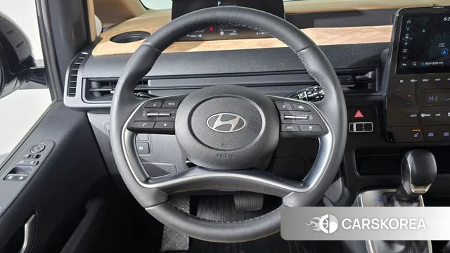 Hyundai Staria 2024 Белый из Кореи, фото 3