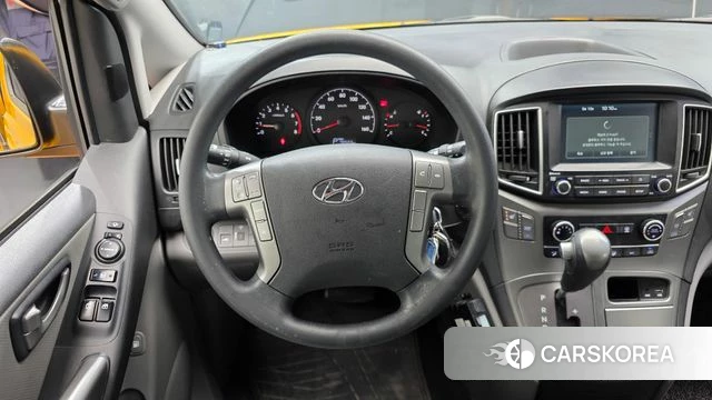 Hyundai The New Grand Starex 2021 Желтый из Кореи, фото 3