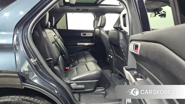 Ford Explorer 6th Generation 2022 Серый из Кореи, фото 3