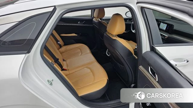 Kia K5 Hybrid 3rd Generation 2022 Белый из Кореи, фото 3