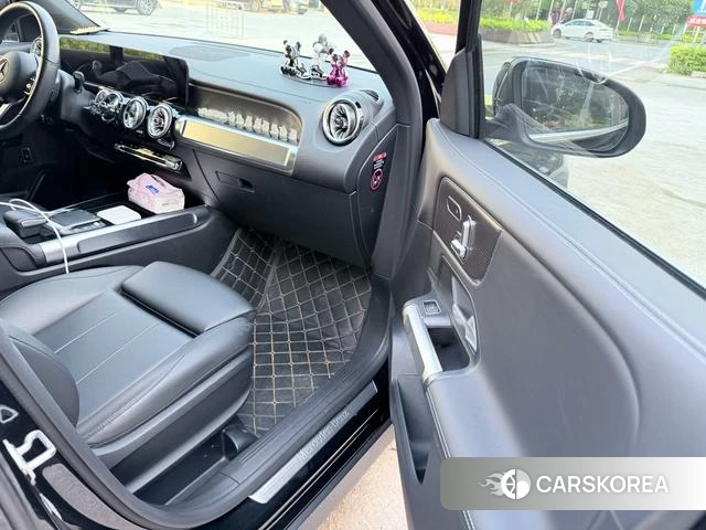 Mercedes-Benz GLB 2023 Черный из Китая, фото 3