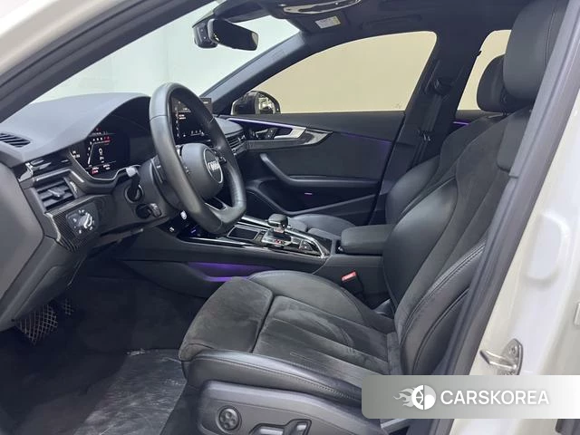 Audi A4L 2022 Белый из Китая, фото 3