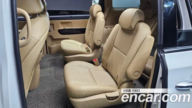Kia The New Carnival 2019 Белый из Кореи, фото 3