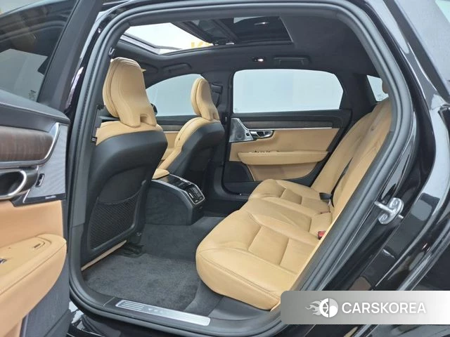 Volvo S90 2022 Черный из Кореи, фото 3