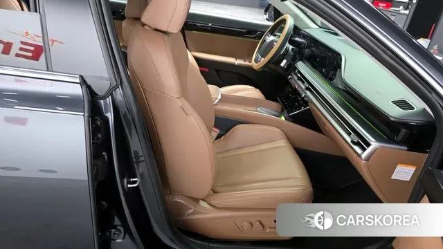 Hyundai Grandeur Hybrid (GN7) 2023 Серый из Кореи, фото 3