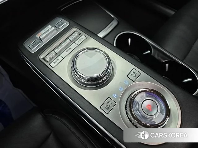 Genesis GV70 2021 Белый из Кореи, фото 3