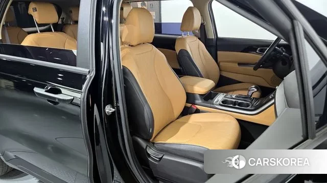 Kia Carnival 4th generation 2022 Черный из Кореи, фото 3