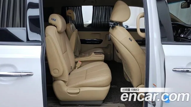 Kia All New Carnival id 2716445 из Кореи 3