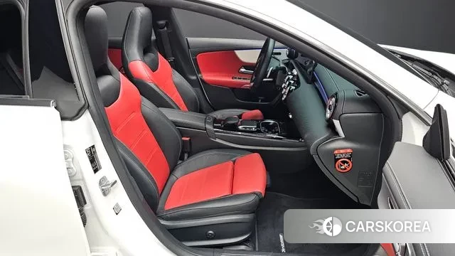 Mercedes-Benz CLA-Class C118 2023 Белый из Кореи, фото 3