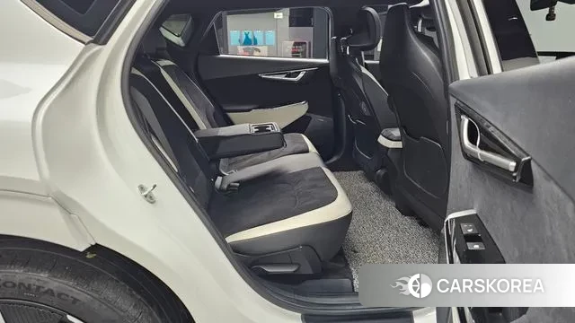 Kia EV6 2022 Белый из Кореи, фото 3