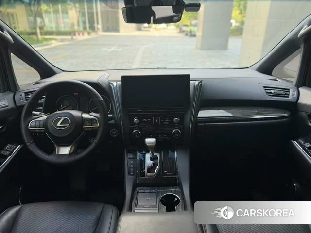 Lexus LM 2023 Черный из Китая, фото 3