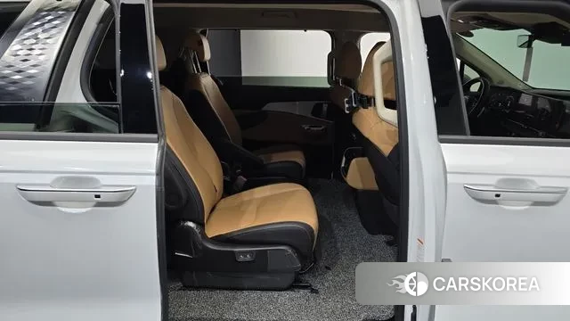 Kia Carnival 4th generation 2023 Белый из Кореи, фото 3