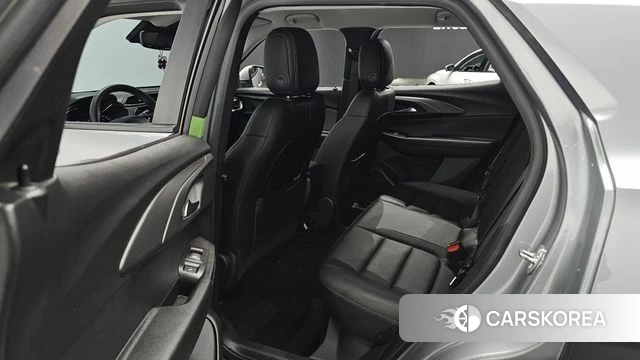Chevrolet (GM Daewoo) Trailblazer 2023 Серебристо-серый из Кореи, фото 3