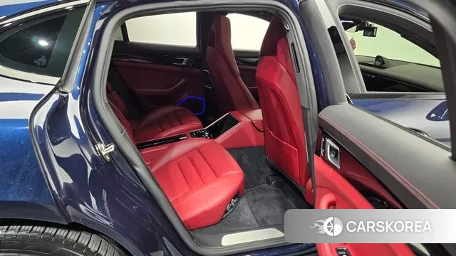 Porsche Panamera (971) 2018 Синий из Кореи, фото 3