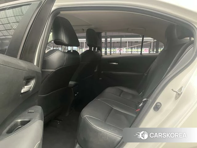 Toyota Corolla 2022 Белый из Китая, фото 3