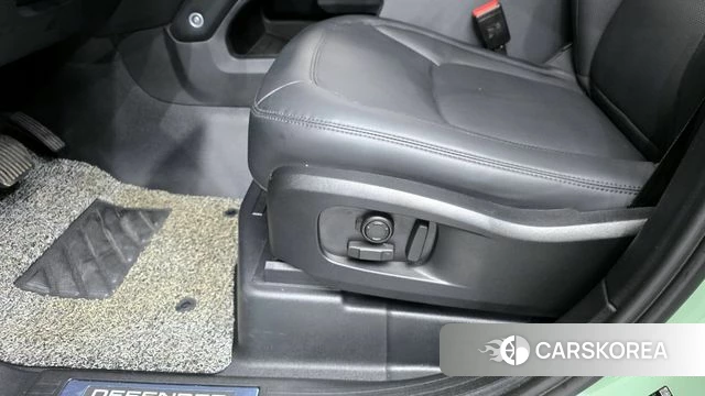 Land Rover Defender (L663) 2023 Светло-зеленый из Кореи, фото 3