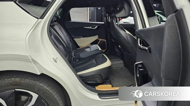 Kia EV6 2024 Белый из Кореи, фото 3