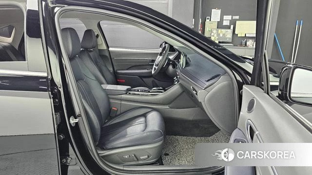 Hyundai Sonata (DN8) 2021 Черный из Кореи, фото 3