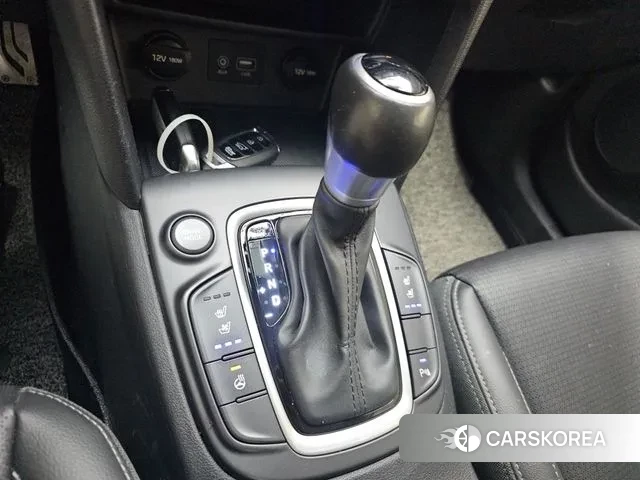 Hyundai Kona 2018 Белый из Кореи, фото 3