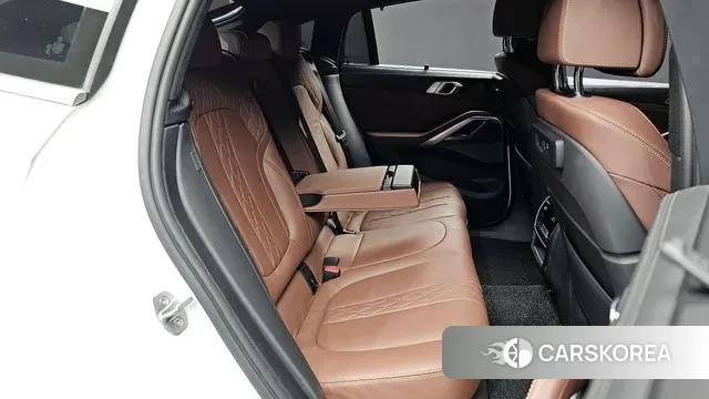 BMW X6 (G06) 2022 Белый из Кореи, фото 3