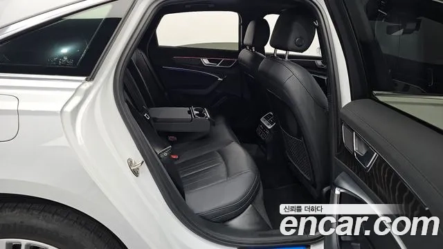 Audi A6 (C8) 2021 Белый из Кореи, фото 3