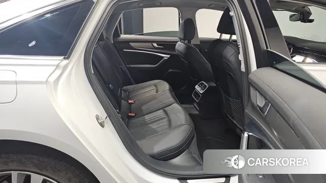 Audi A6 (C8) 2022 Белый из Кореи, фото 3