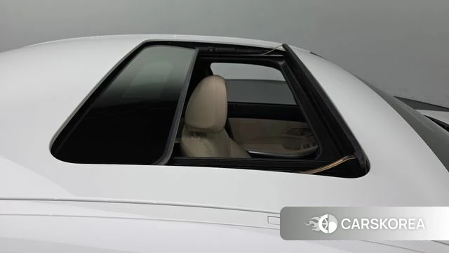 BMW 3 Series (G20) 2023 Белый из Кореи, фото 3