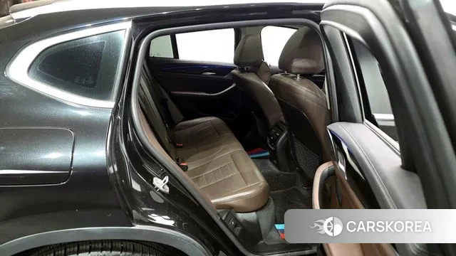 BMW X4 (G02) 2022 Черный из Кореи, фото 3