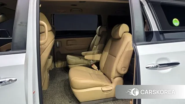 Kia The New Carnival 2019 Белый из Кореи, фото 3