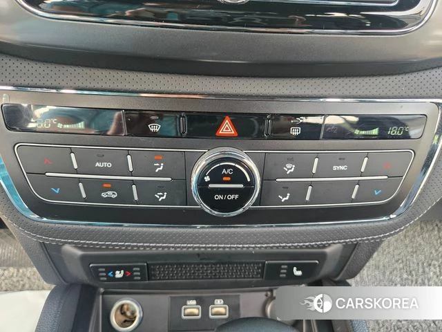 Ssangyong The New Rexton Sport 2023 Белый из Кореи, фото 3