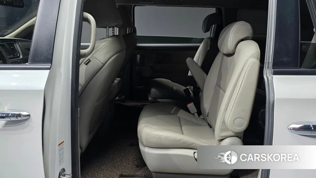 Kia All New Carnival 2018 Белый из Кореи, фото 3
