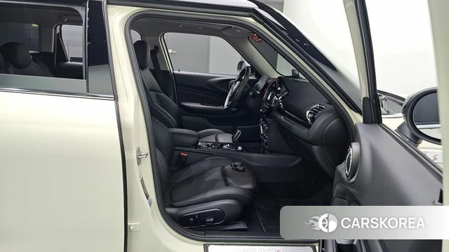 Mini Cooper S Clubman 2021 Жемчужный цвет из Кореи, фото 3