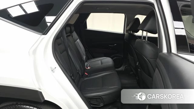 Hyundai The New Tucson (NX4) 2024 Белый из Кореи, фото 3