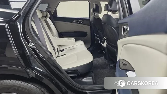 Kia Sportage 5th Generation 2022 Черный из Кореи, фото 3