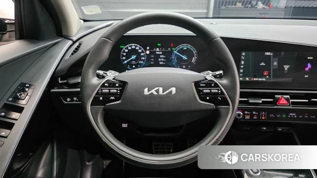 Kia Di Ol Nu Niro 2022 Белый из Кореи, фото 3